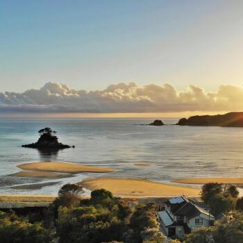 Torrent Bay Lodge